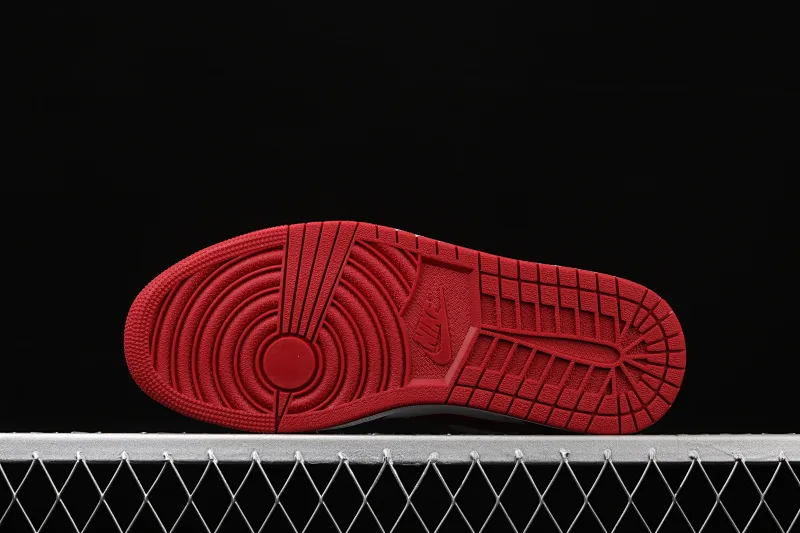 All categories Air Jordan Jordan series basketball shoes Air Jordan 1 Low New version Air Jordan 1 Low AJ1 Joe 1 low top leather white and red cultural and leisure sports sneakers 558553-611